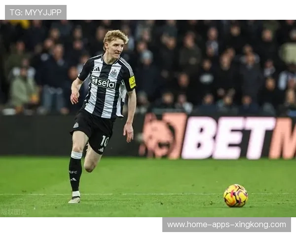 布伦特福德与纽卡斯尔反击战术对比 谁的反击更具威胁性解析 布伦特福德与纽卡斯尔反击战术对比 谁的反击更具威胁性解析